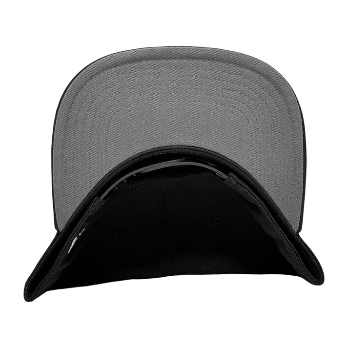 Gorra Old English · Tribal Gear